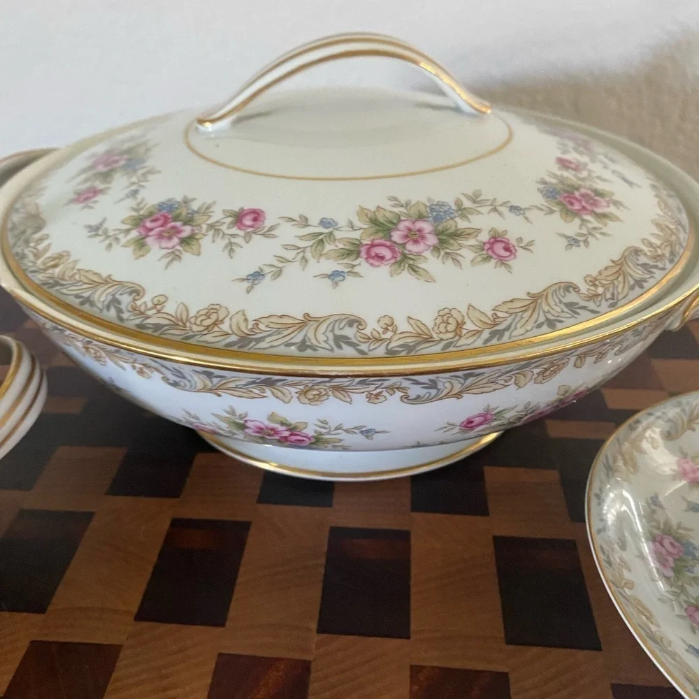 Noritake Somerset Fine China Serving Bowl Sugar Dish Tea Cup & Saucer Floral Set